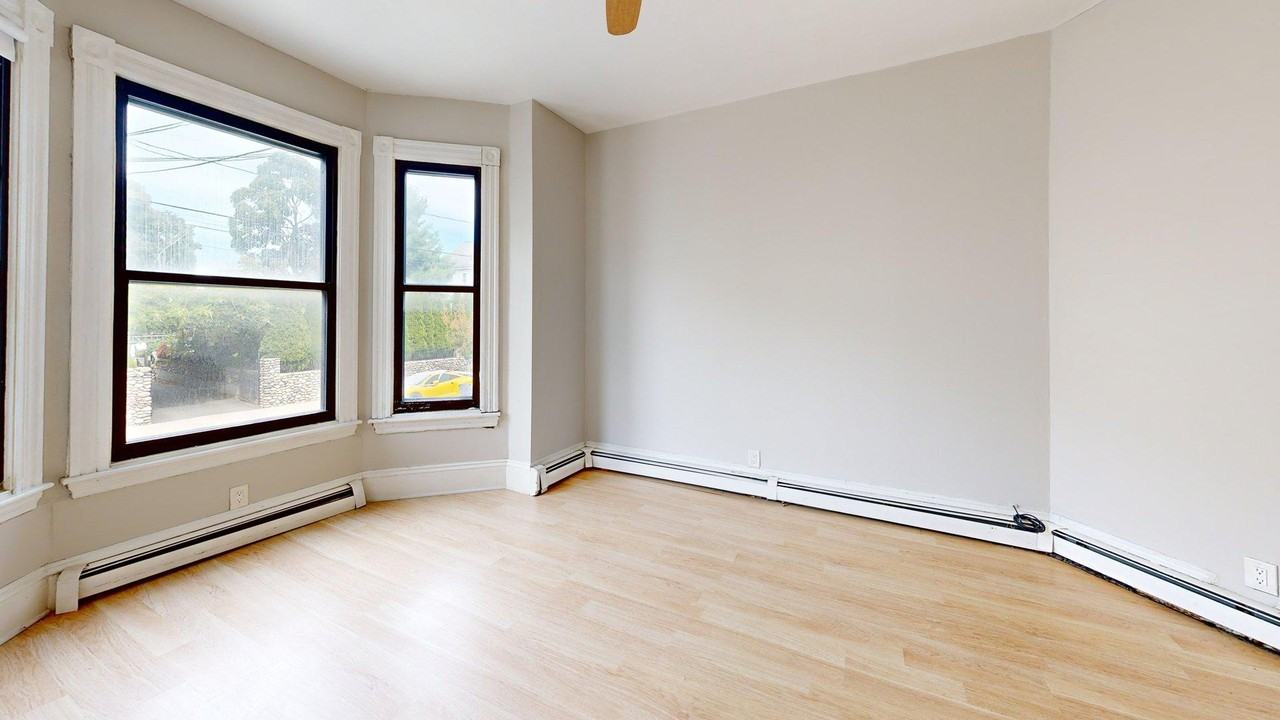 225 East Eagle Street225 East Eagle Street - 1 #1 - Photo 7 of 12