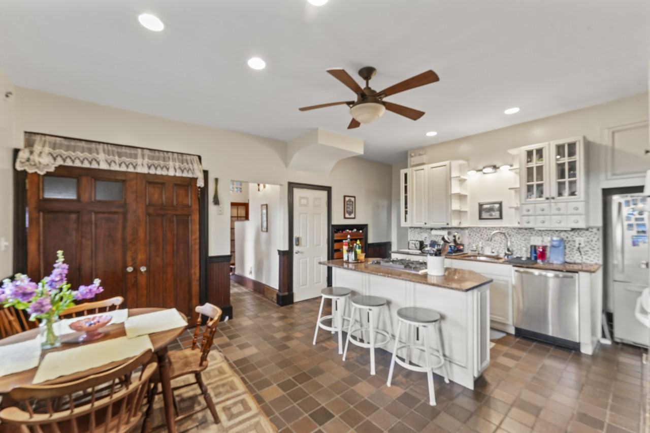 388 Arborway388 Arborway - 1 #1 - Photo 6 of 16