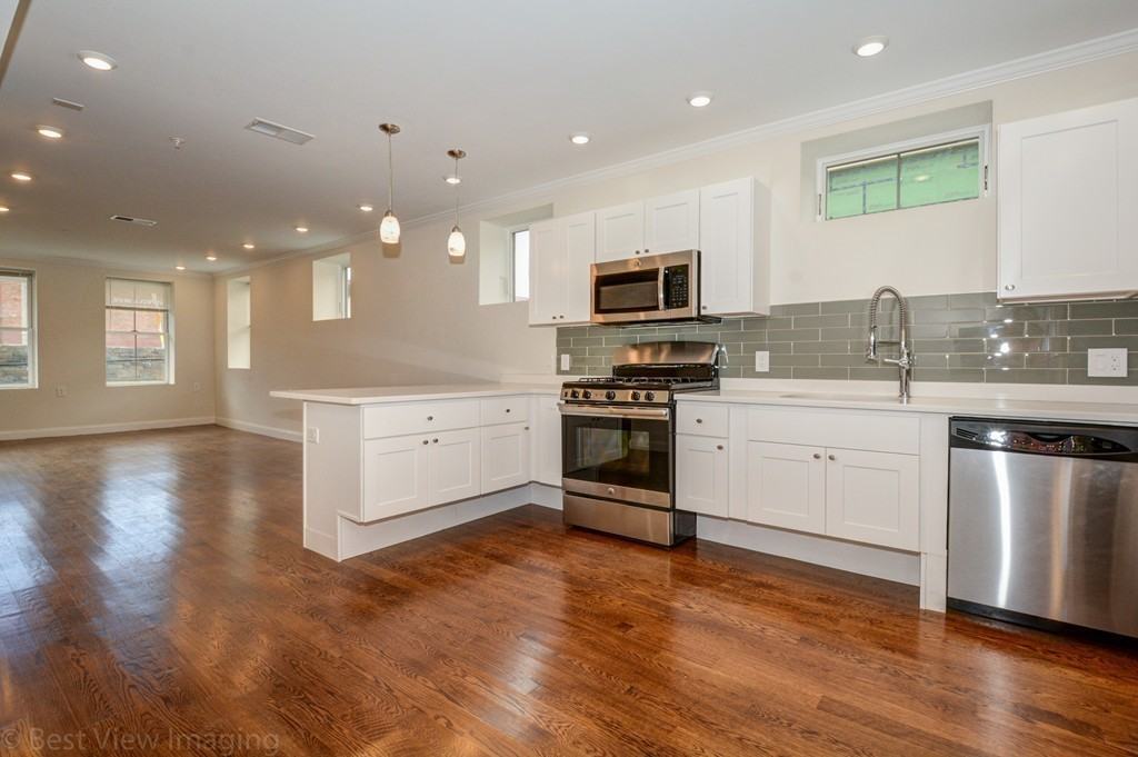 2747 Washington Street2747 Washington Street - 1 #1 - Photo 5 of 10