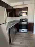 featured image of 1528 W Morse Ave