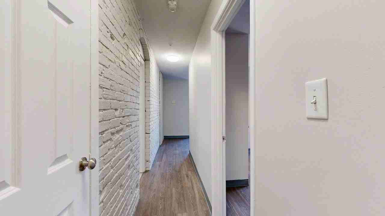 298 Meridian Street298 Meridian Street - 298 - 1 #298-1 - Photo 2 of 15