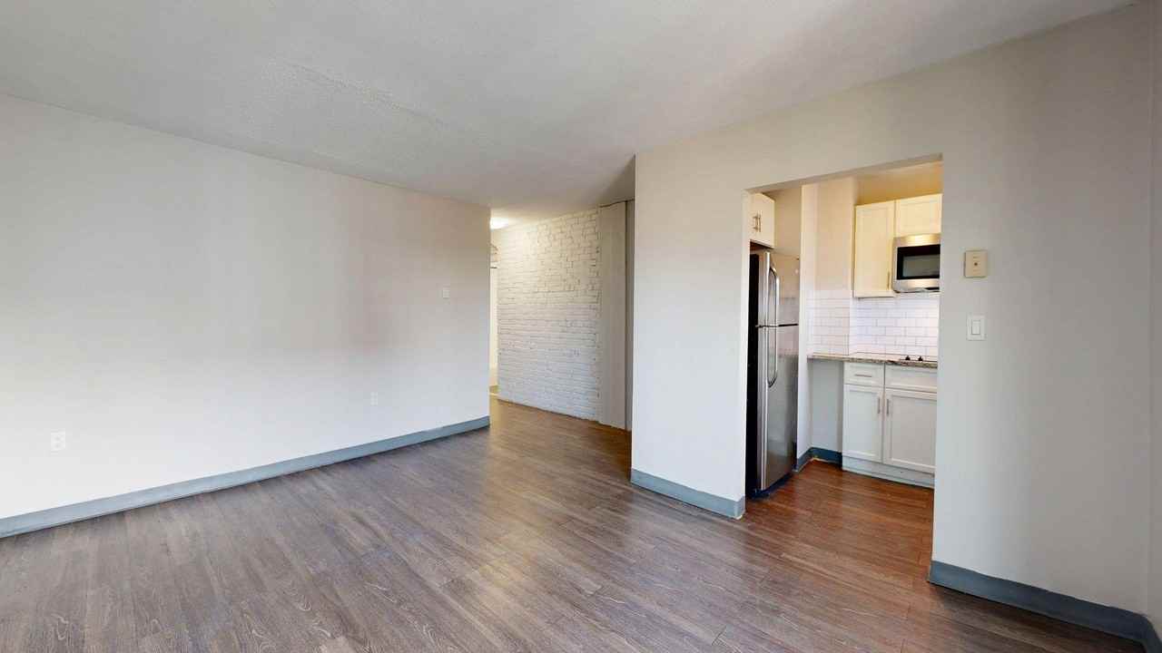 298 Meridian Street298 Meridian Street - 298 - 1 #298-1 - Photo 7 of 15