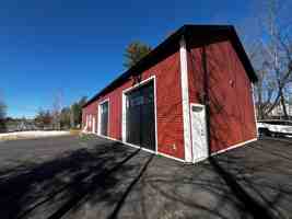 featured image of 3 Enterprise Ct #B