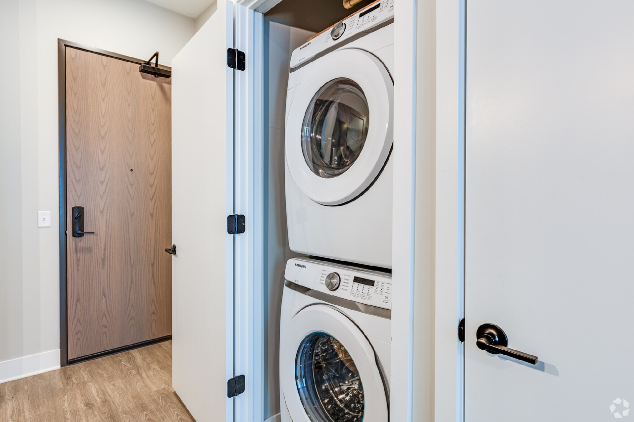 The Isaac Apartments - Photo 5 of 50