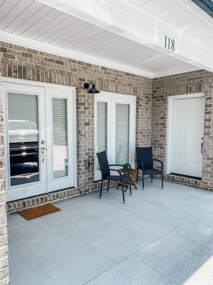 Avery Lane - 140-B #140B - Photo 2 of 11