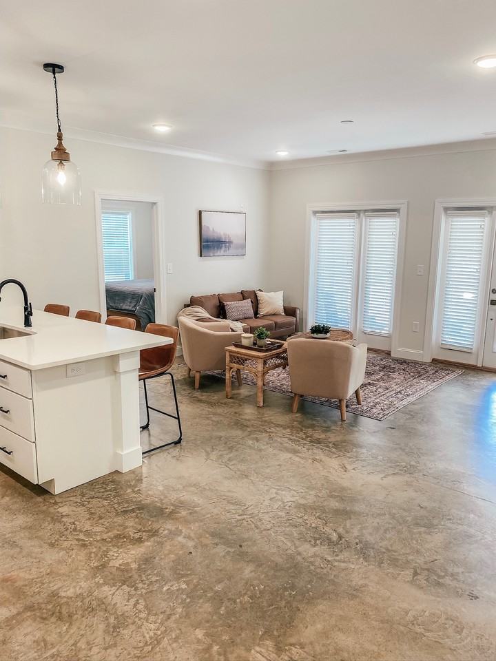 Avery Lane - 140-B #140B - Photo 5 of 11