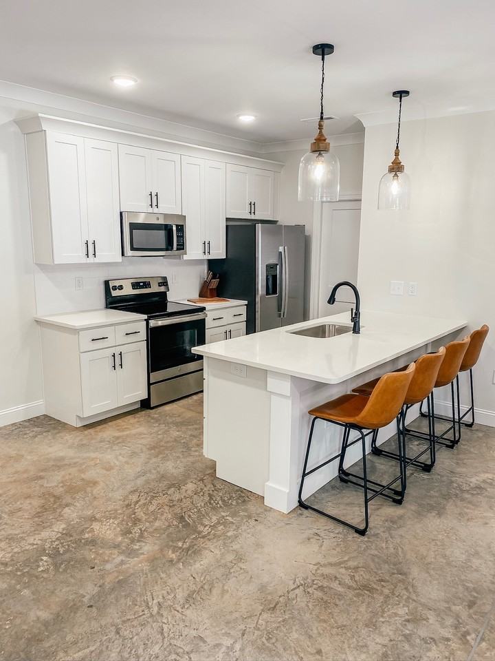 Avery Lane - 140-B #140B - Photo 6 of 11