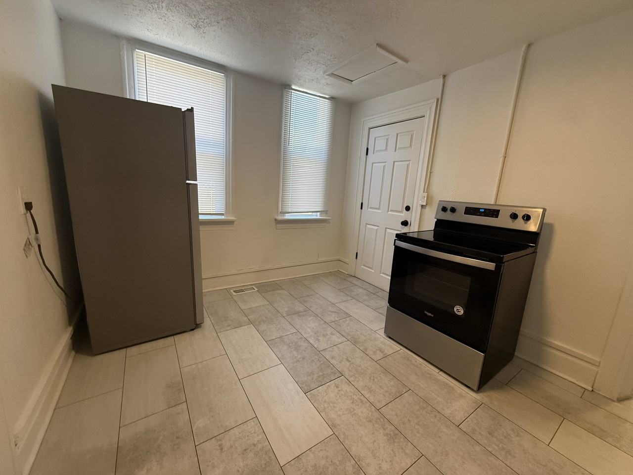 1541 S West Temple #2 - Photo 6 of 11