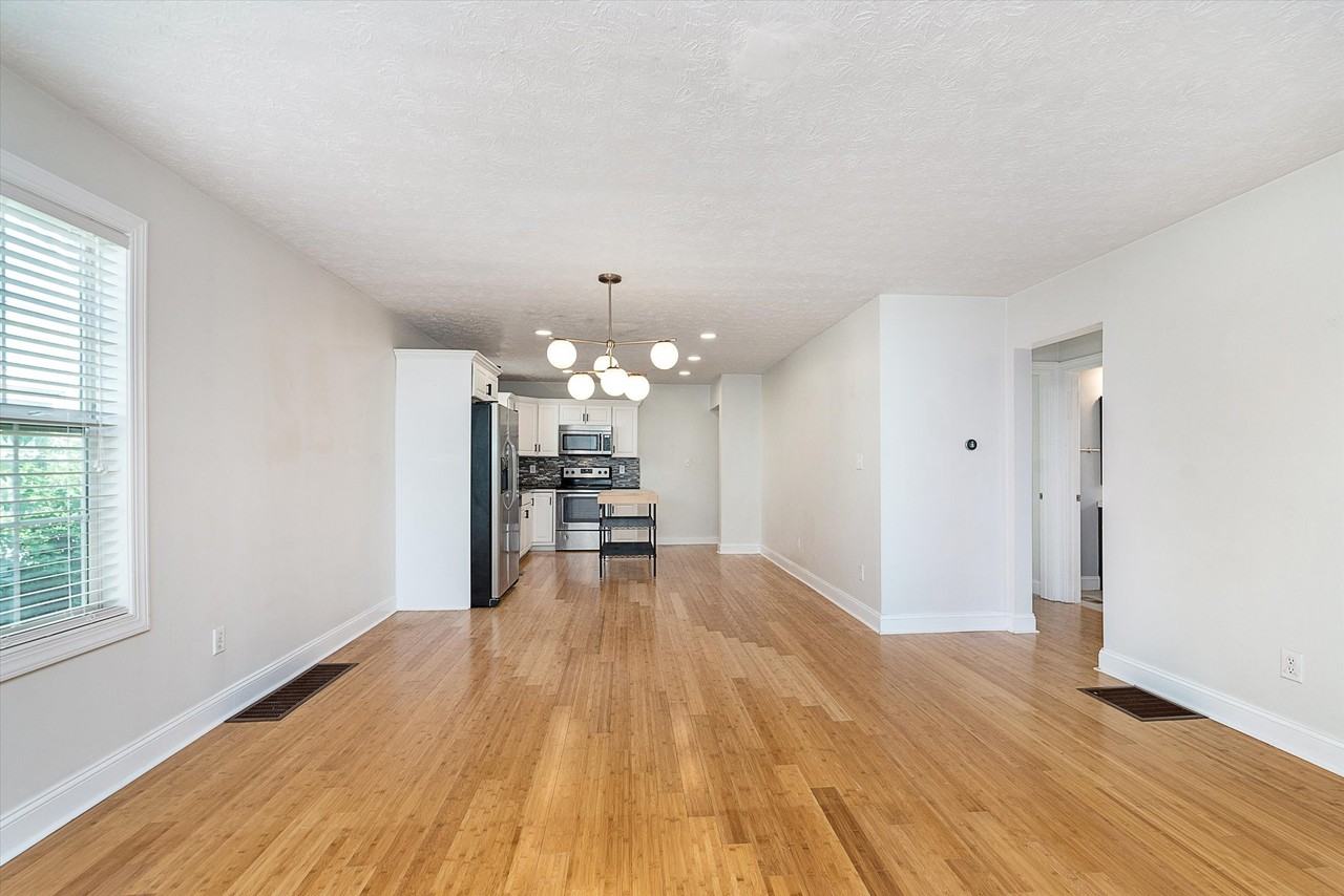 1414 E 46th St #1 - Photo 7 of 26