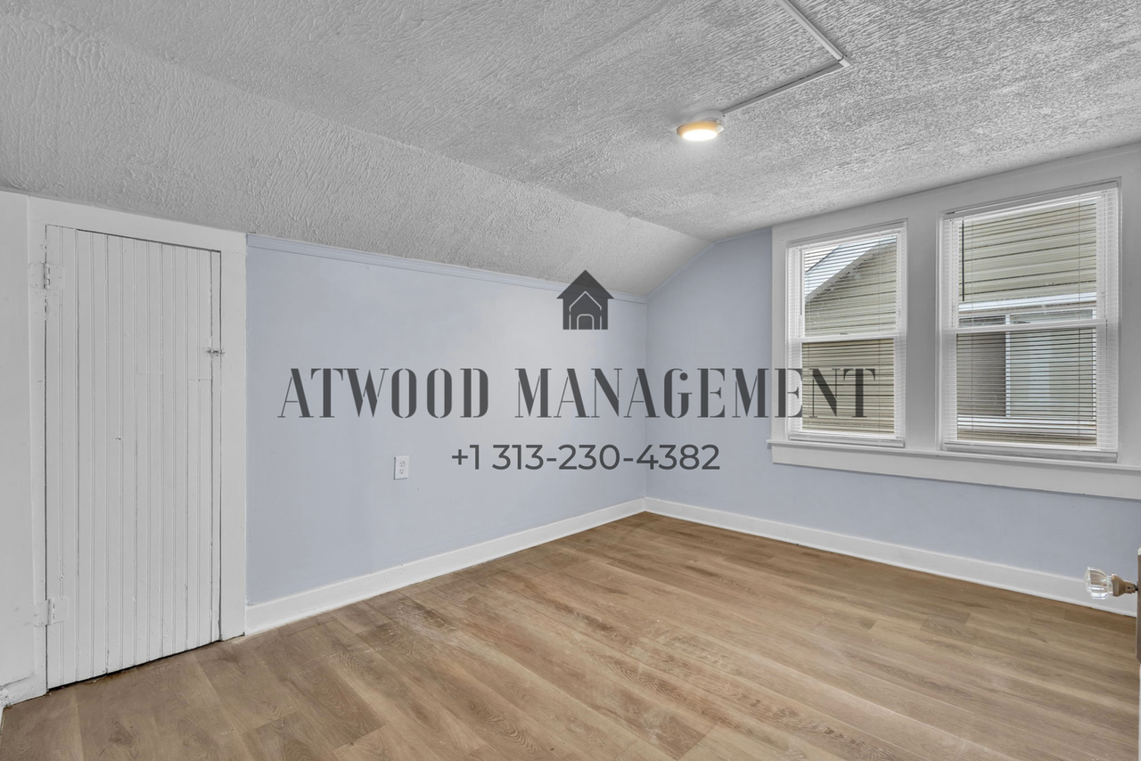 13620 Tuller St - Photo 6 of 12