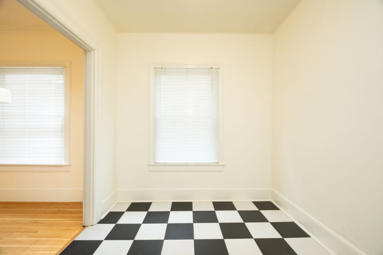 VILLA DOROTHEA APARTMENTS (VIL01) - Photo 3 of 50