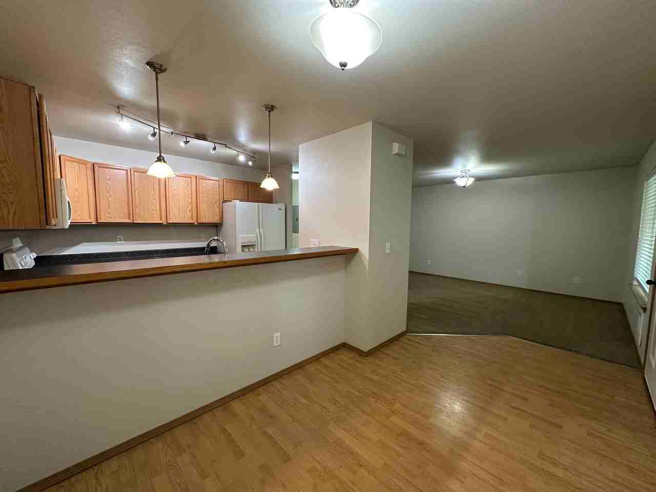 5752 Legoe Ave #202 - Photo 5 of 31
