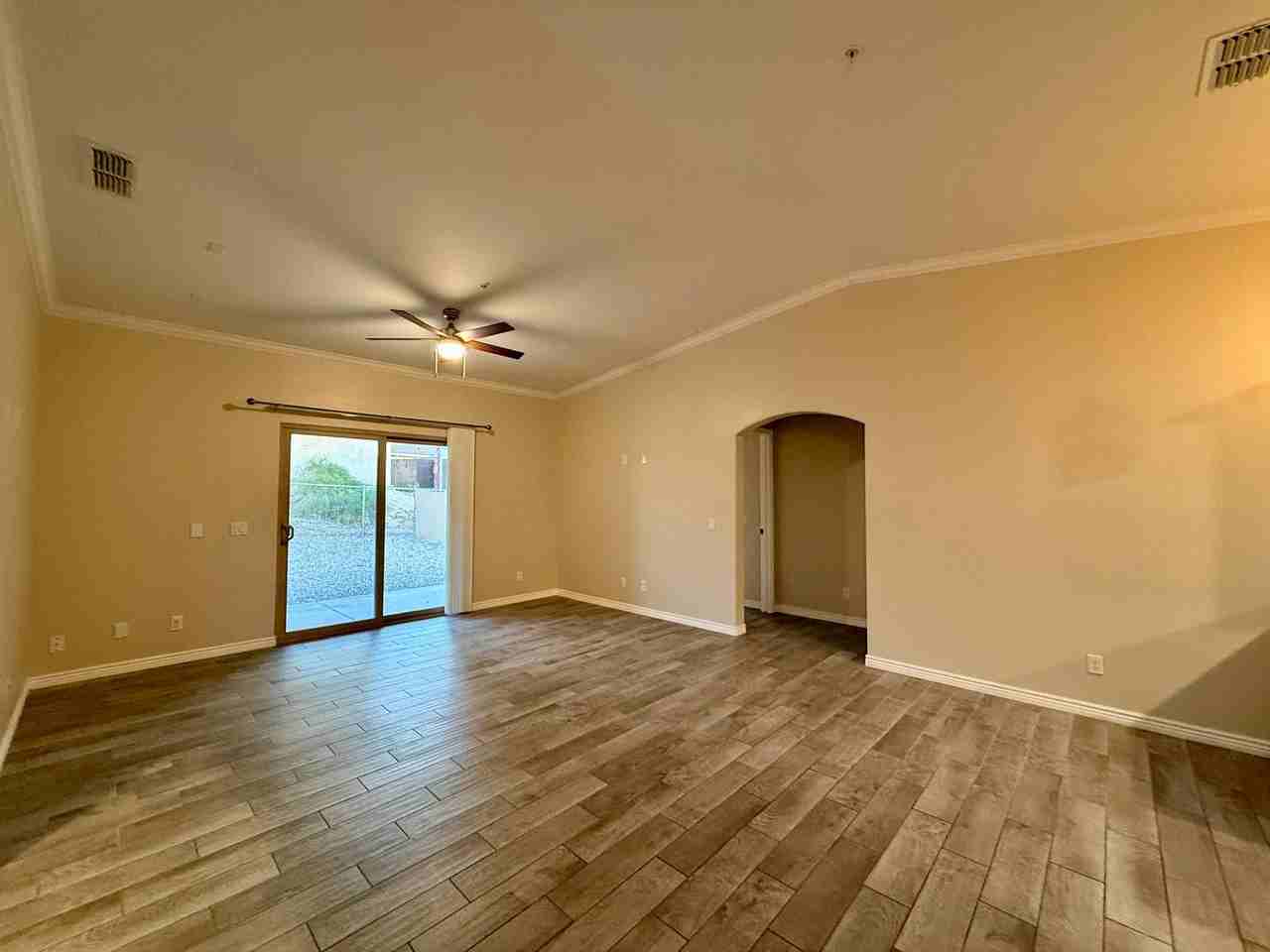 3300 Tomahawk Dr #101 - Photo 5 of 24