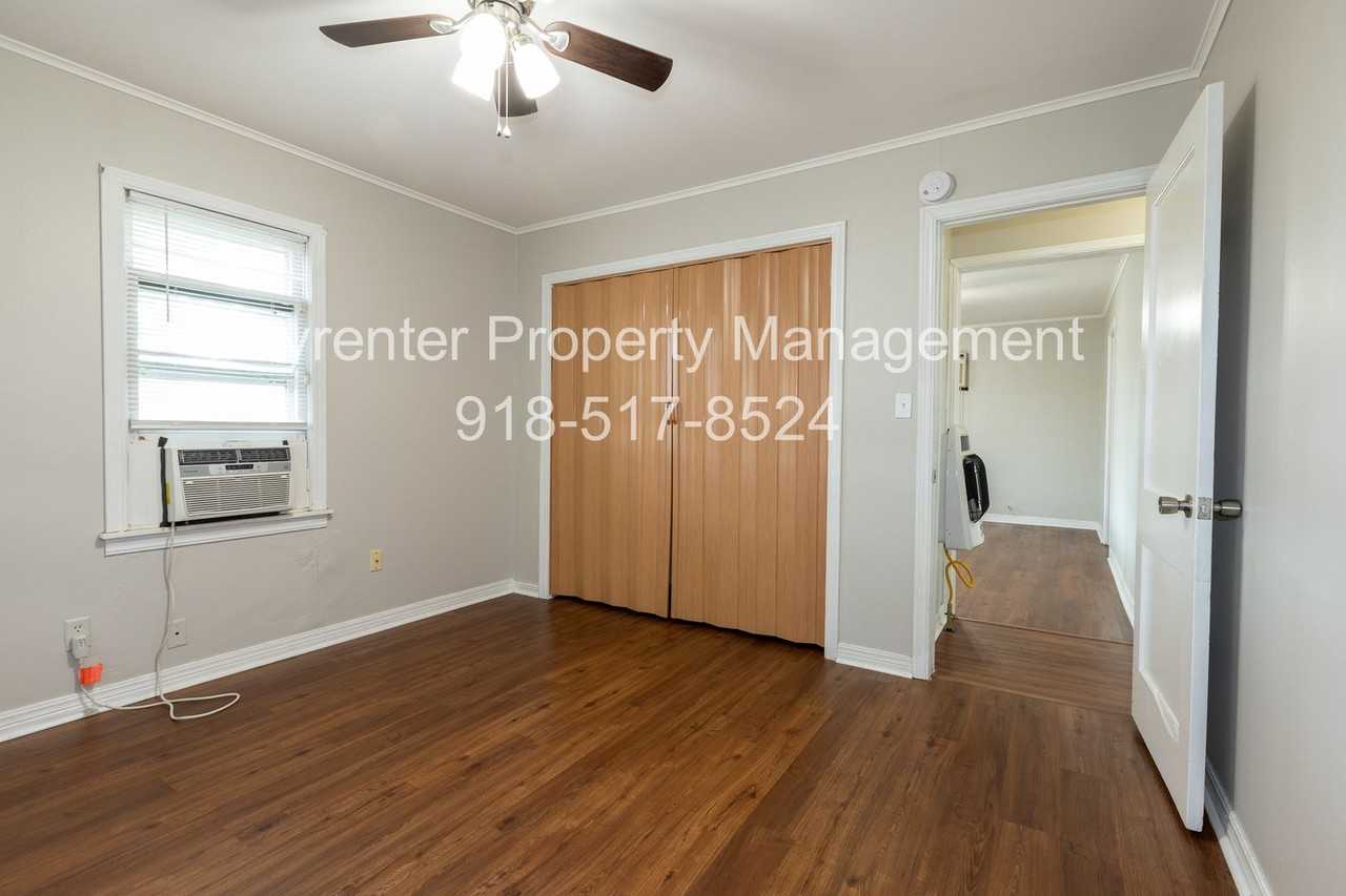 1111 S 57th West Ave - Photo 4 of 22