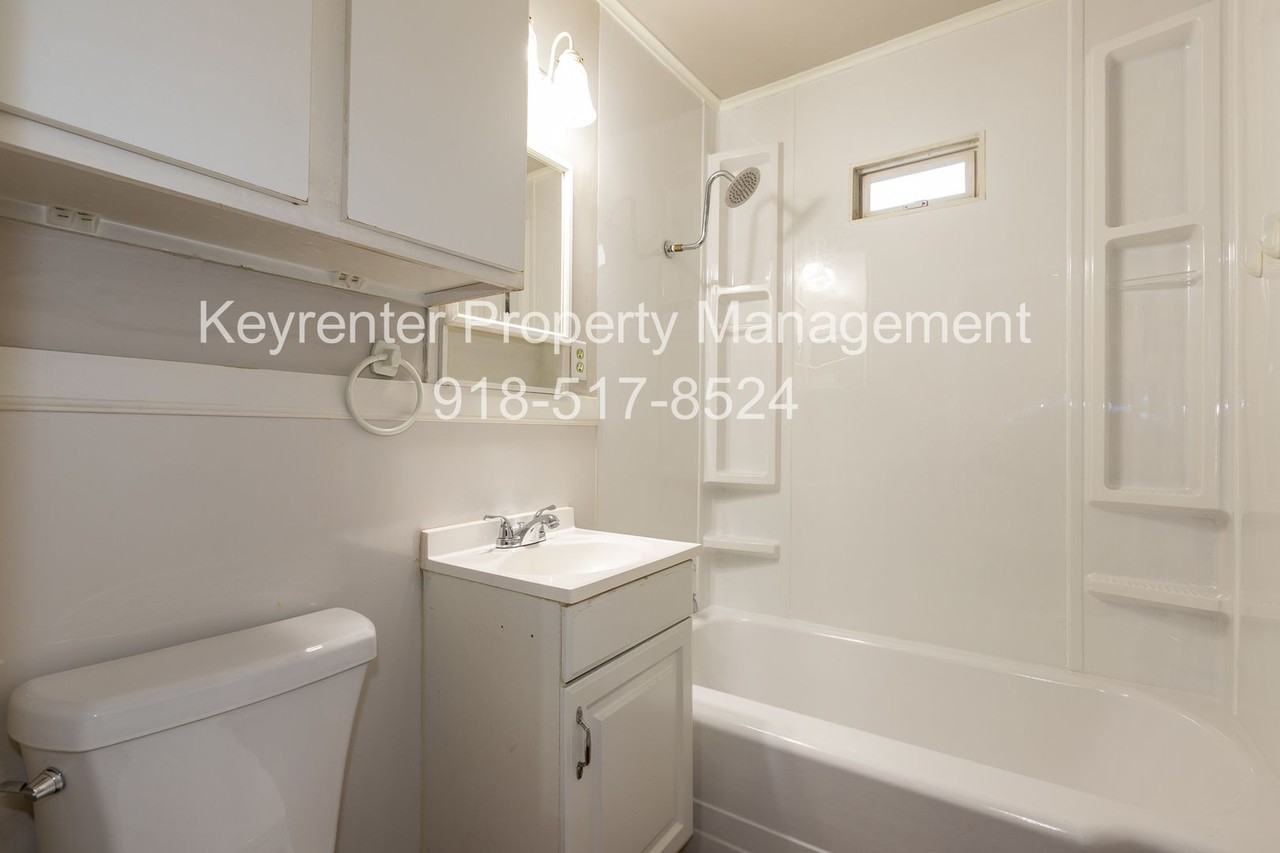 1111 S 57th West Ave - Photo 7 of 22