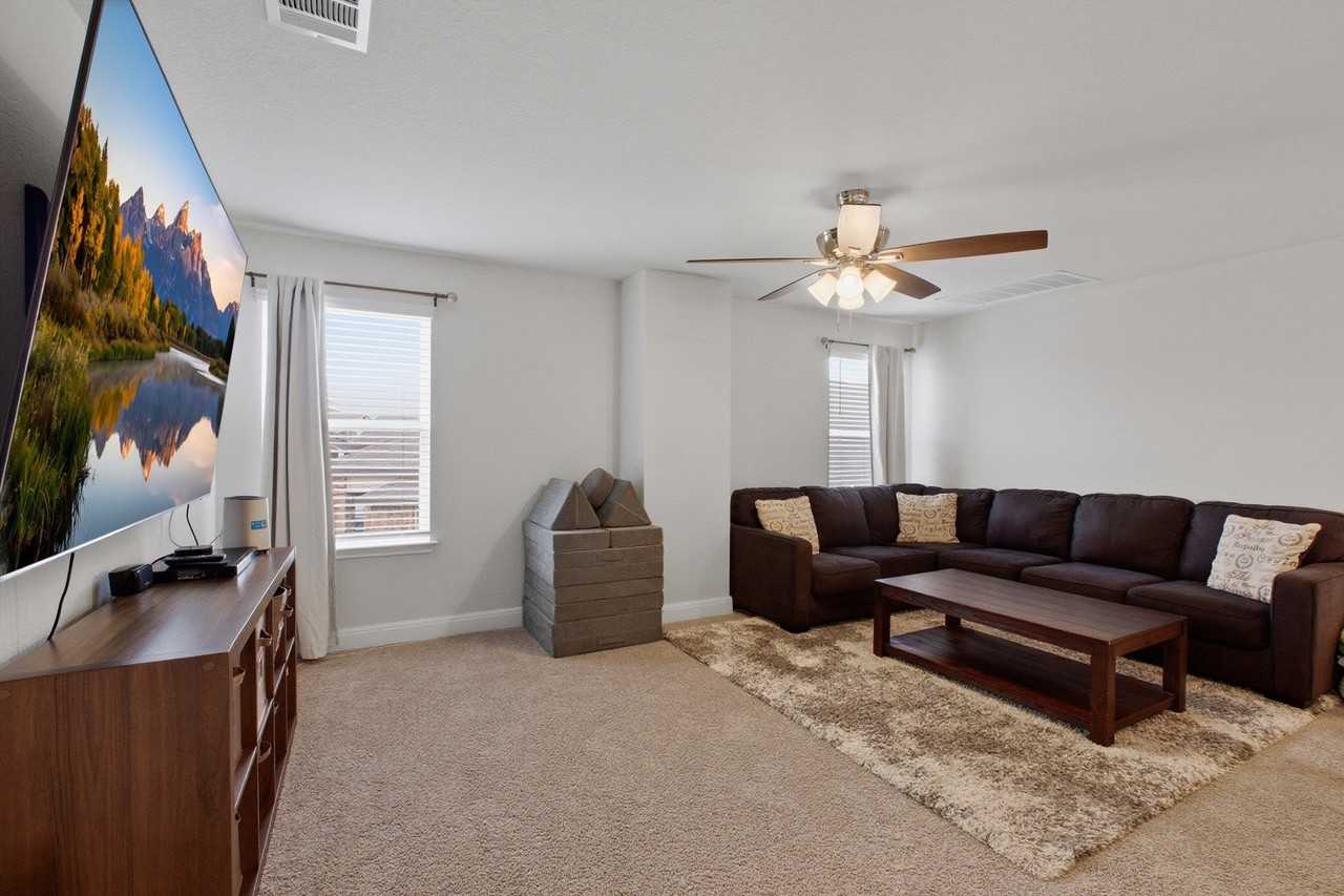 8439 Knapp Rise #1 - Photo 2 of 17