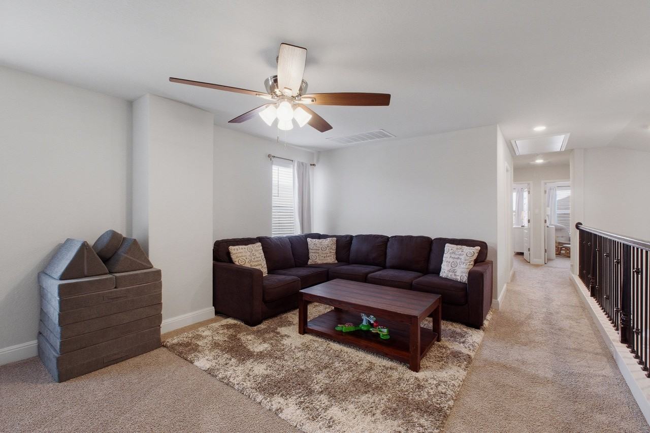 8439 Knapp Rise #1 - Photo 5 of 17