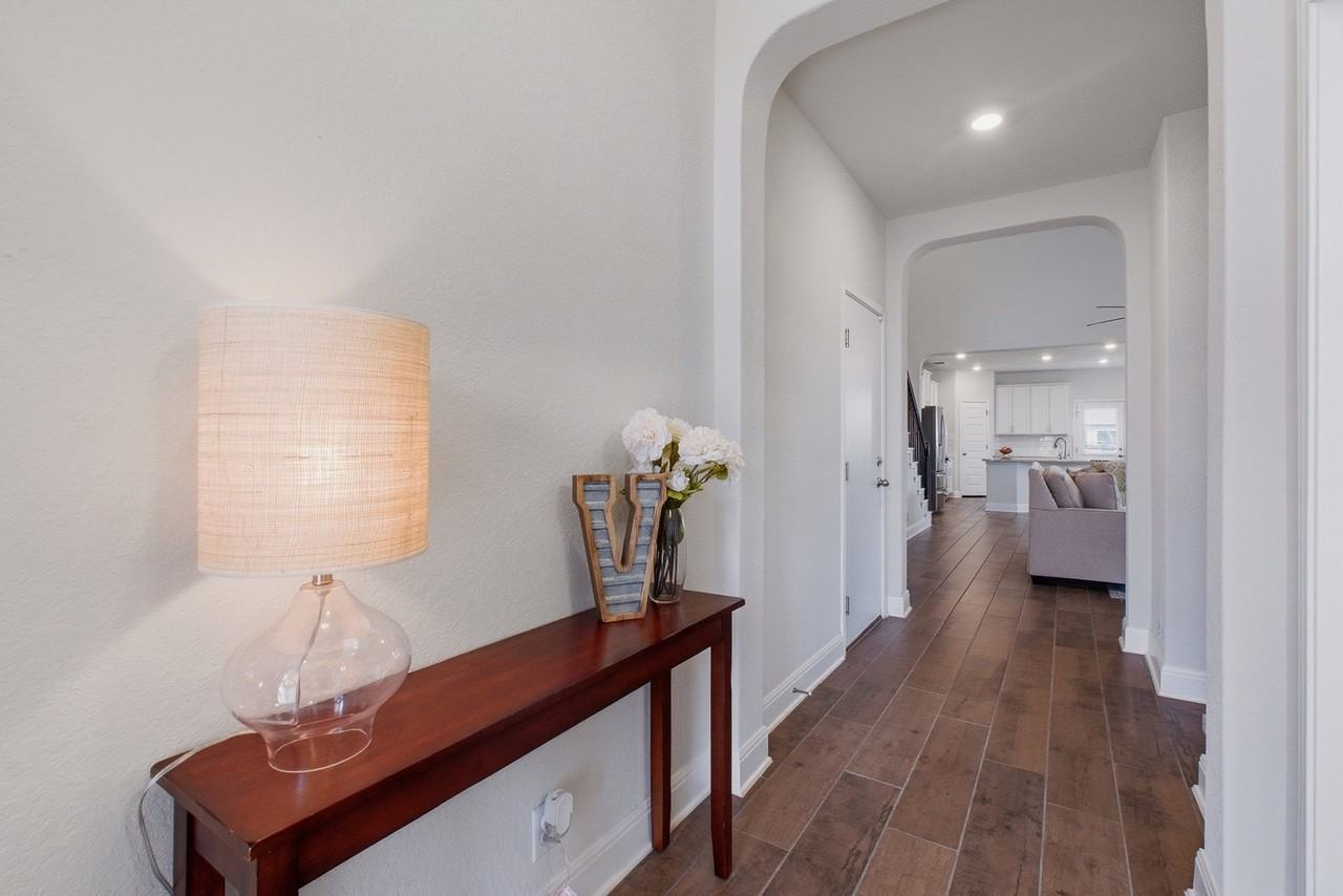 8439 Knapp Rise #1 - Photo 7 of 17