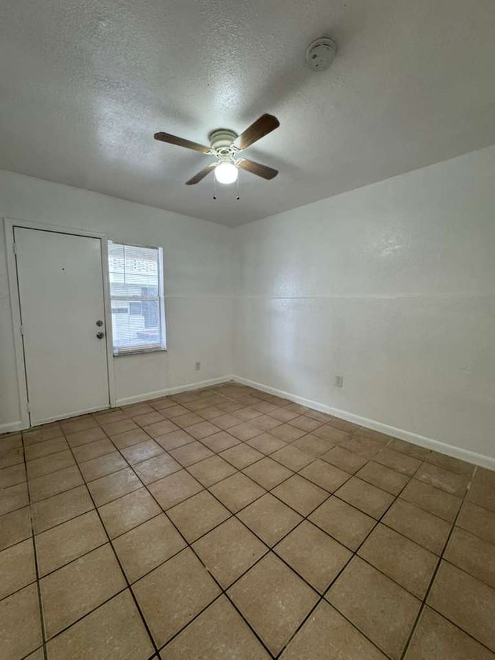 7146 Nw 14th Pl #7146-2 - Photo 2 of 7