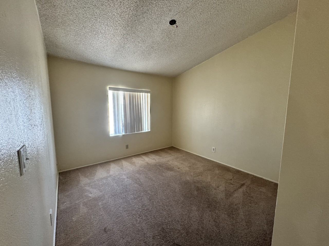 5725 S Bison Ave #1 - Photo 7 of 41