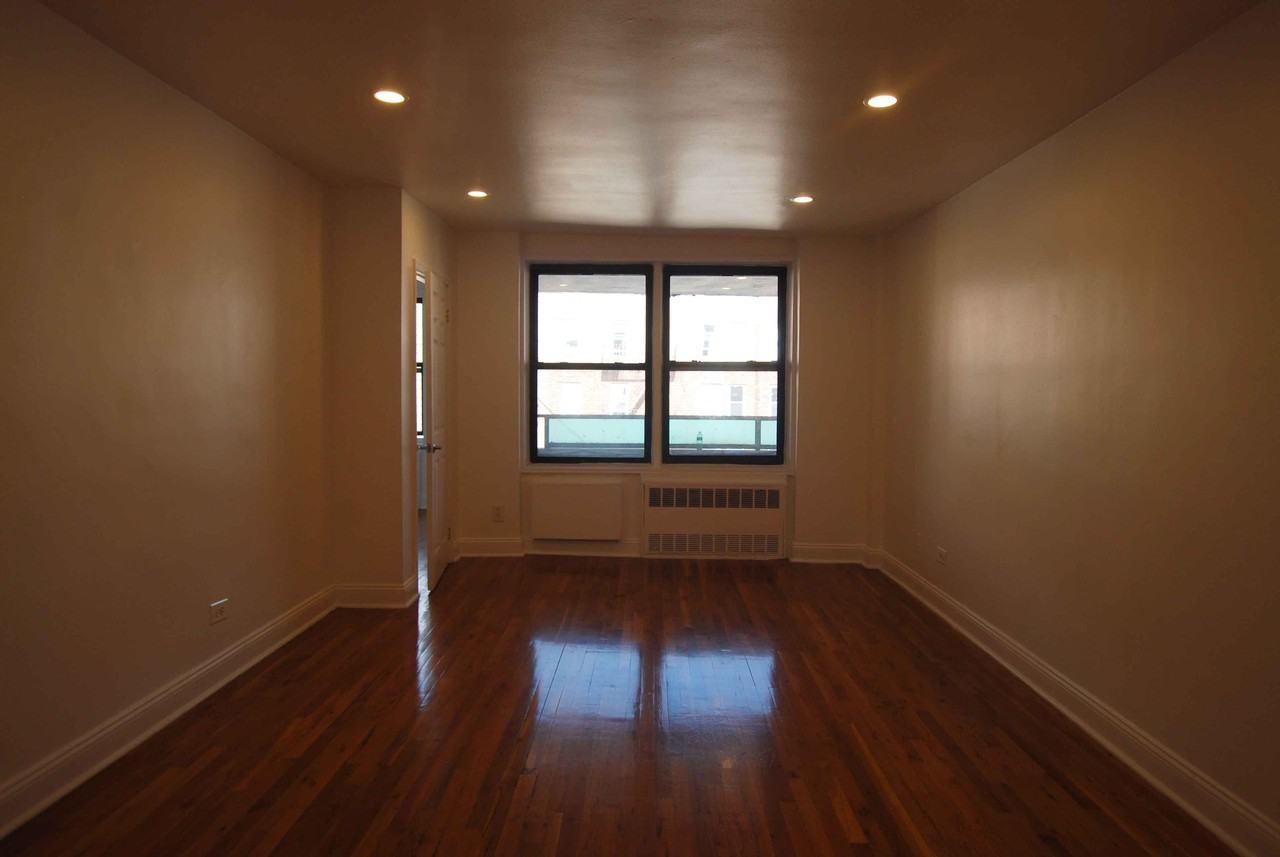 320 East 18th Street #5 - Photo 2 of 17