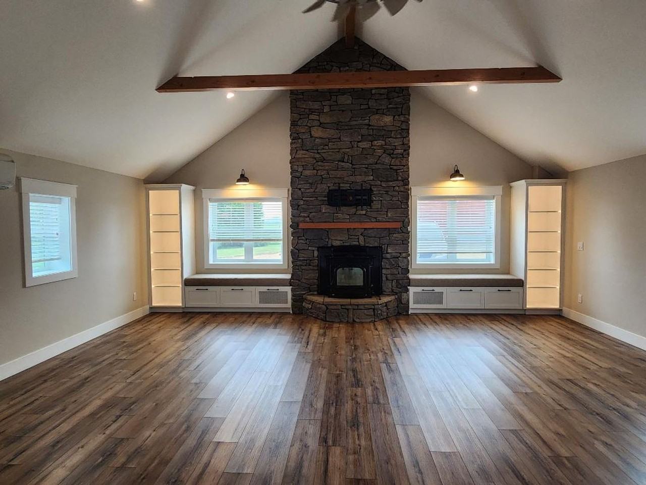 29991 Lake Creek Dr - Photo 2 of 24
