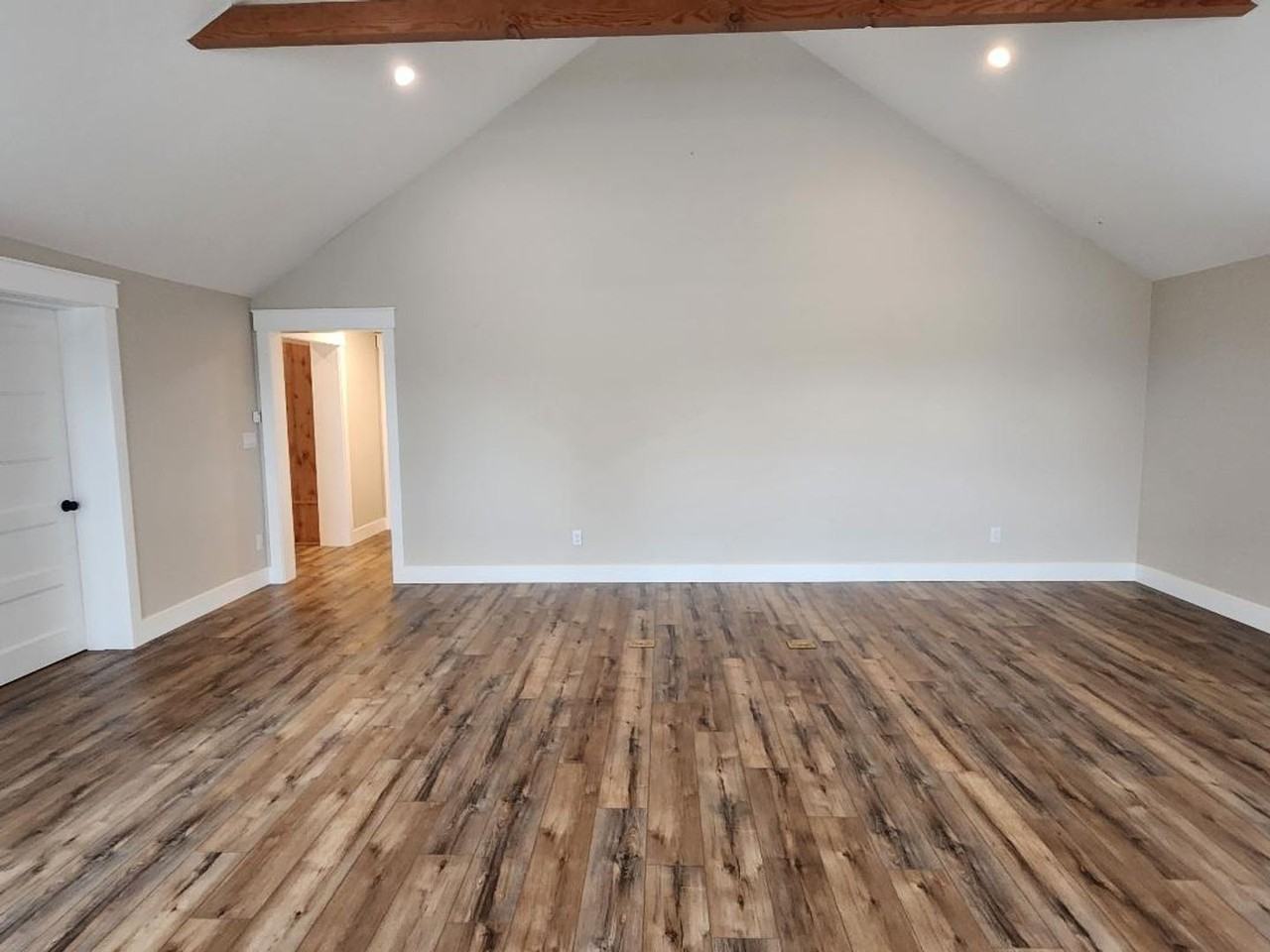 29991 Lake Creek Dr - Photo 3 of 24