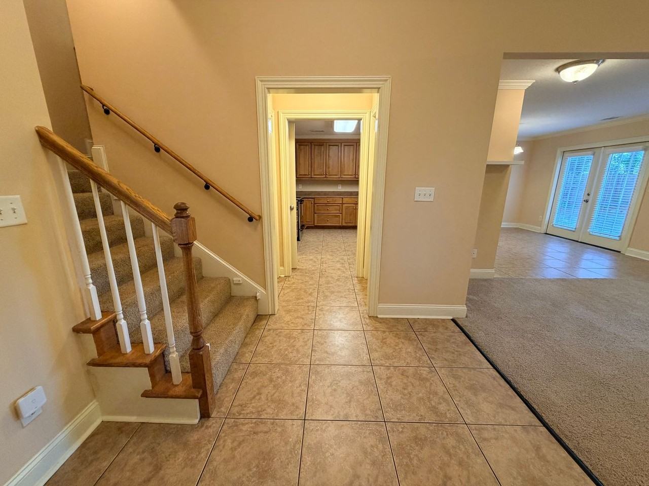 4901 Liberty Cir - Photo 5 of 33