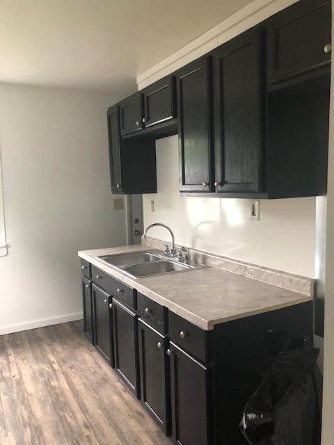 1614 Fremont St #1 - Photo 5 of 10