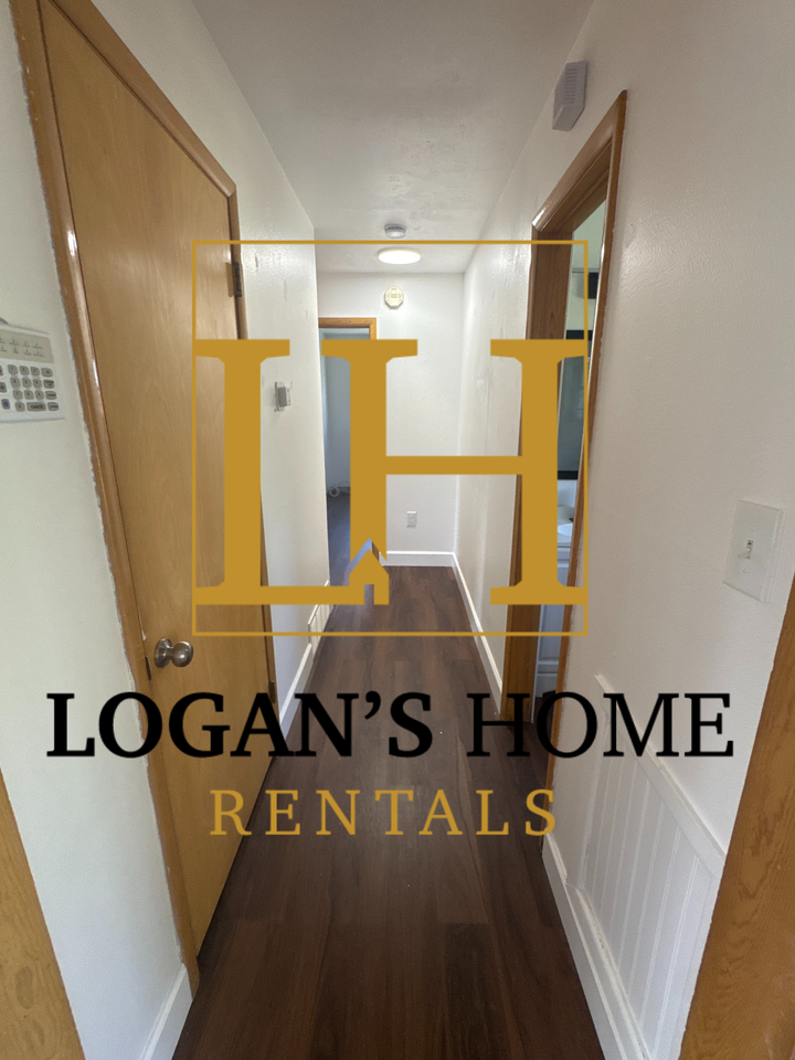 2318 Nw 43rd St #1 - Photo 6 of 9