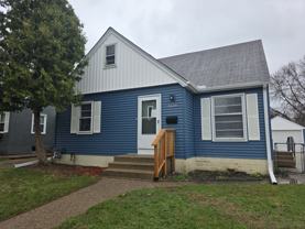 3439 Cleveland St Ne - Photo 1 of 1