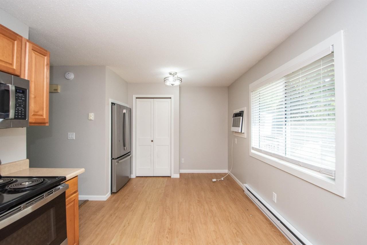 909 12th St N #2 - Photo 6 of 17