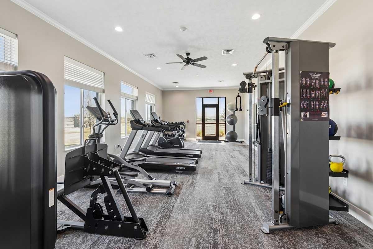 1101 Riverview Dr - Photo 6 of 17