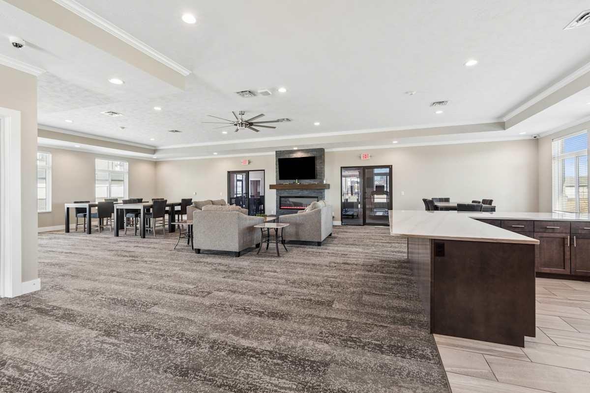 1101 Riverview Dr - Photo 7 of 17