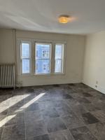featured image of 163 Oak St #2