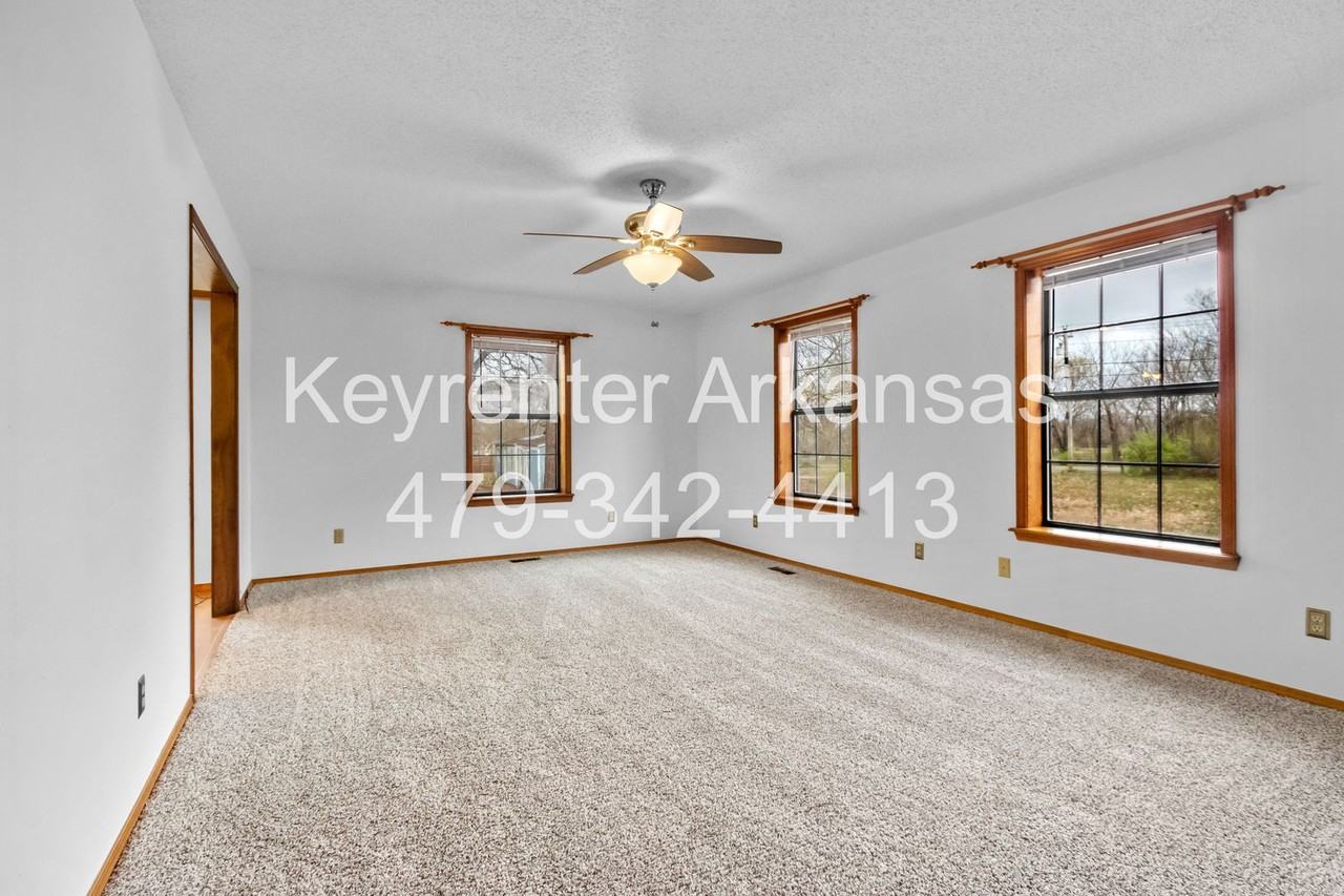 12405 Bethel Blacktop Rd - Photo 6 of 31