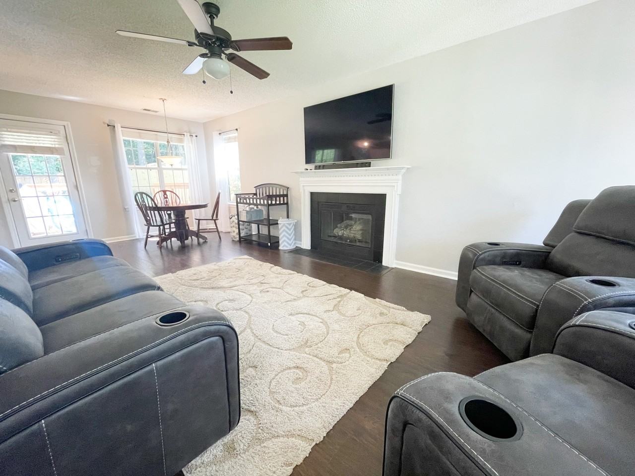 104 Cedar Field Ln #1 - Photo 4 of 35