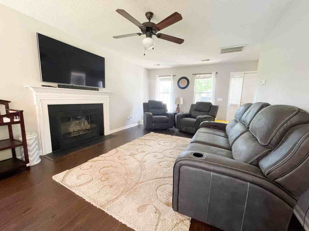 104 Cedar Field Ln #1 - Photo 5 of 35