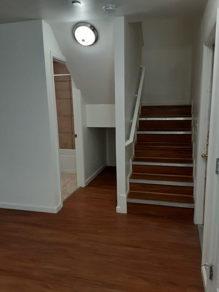 144 Brookridge Dr #1 - Photo 2 of 13