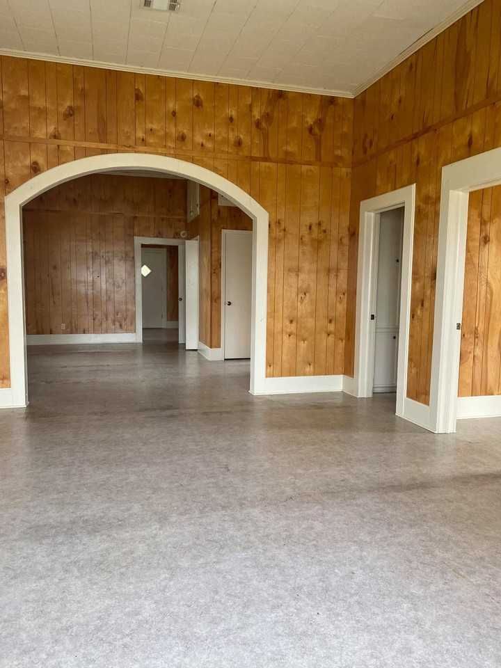 135 Castille St #1 - Photo 5 of 11