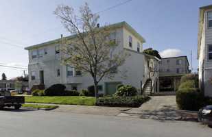 featured image of 1200 Carmelita Ave