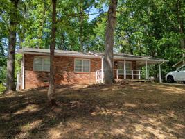 featured image of 2480 Woodland Dr Nw #1