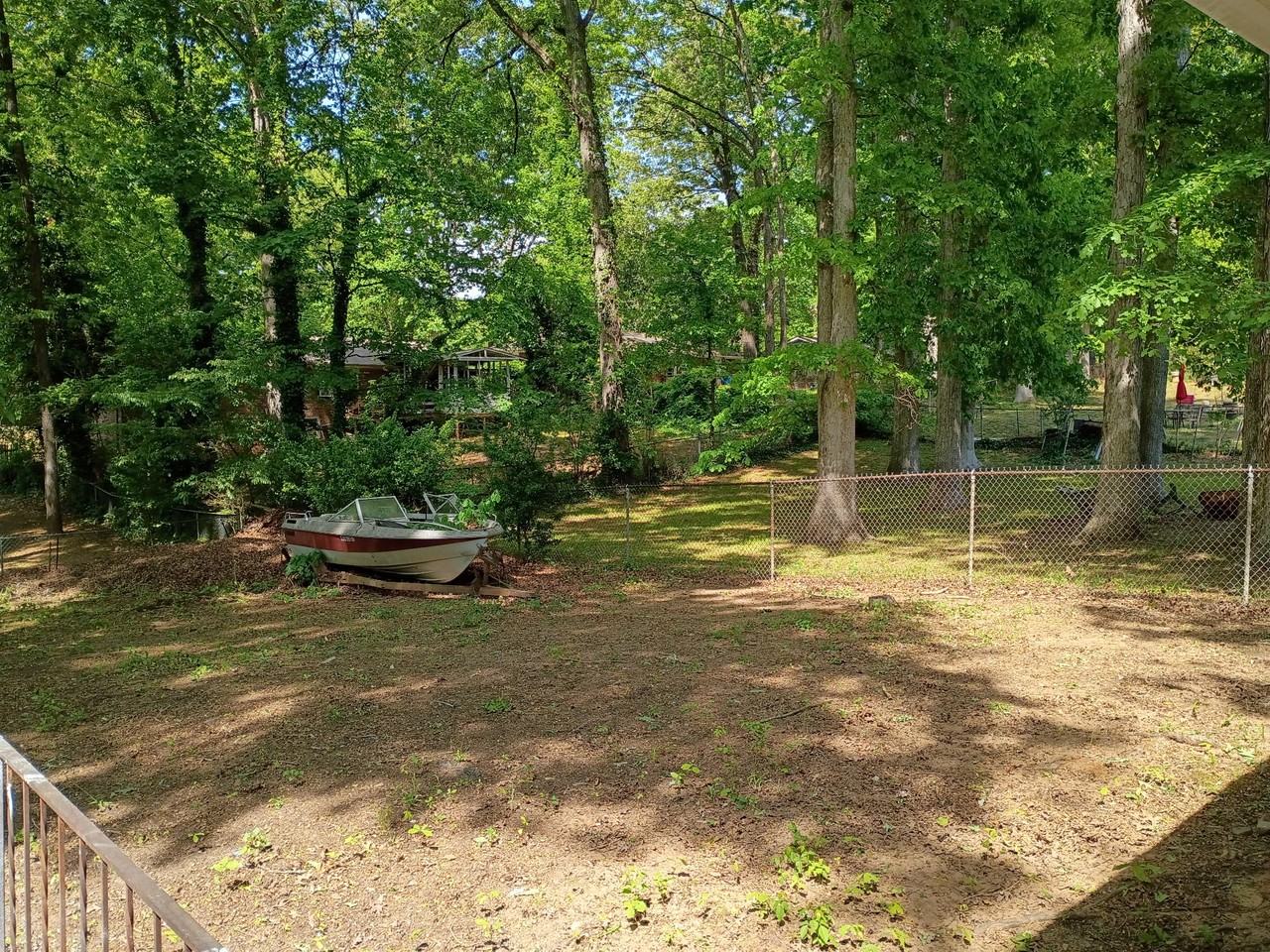 2480 Woodland Dr Nw #1 - Photo 3 of 17