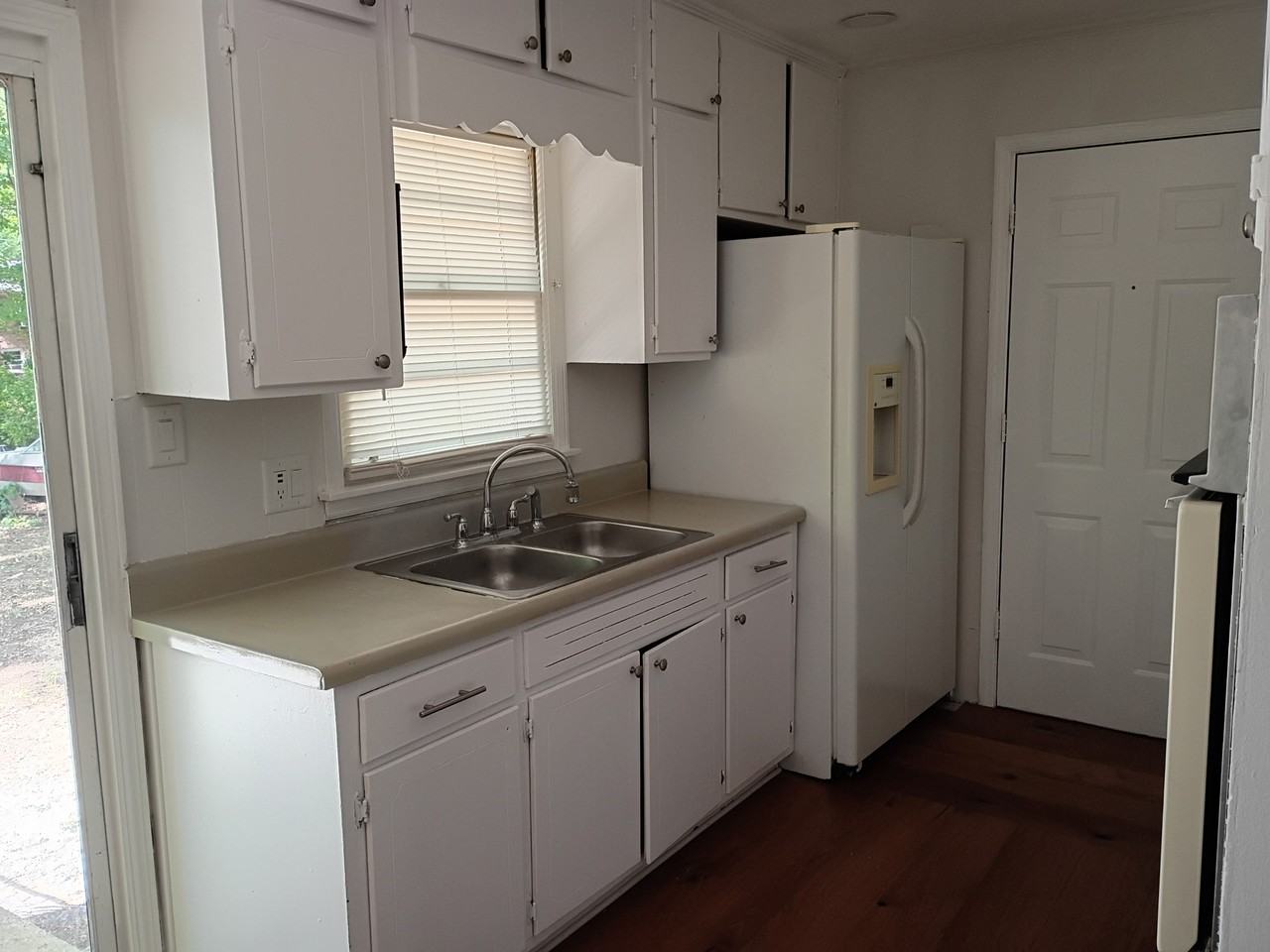 2480 Woodland Dr Nw #1 - Photo 6 of 17