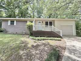 featured image of 207 Casalinda Cir #1