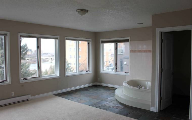 307 11th St E #MAIN - Photo 7 of 11