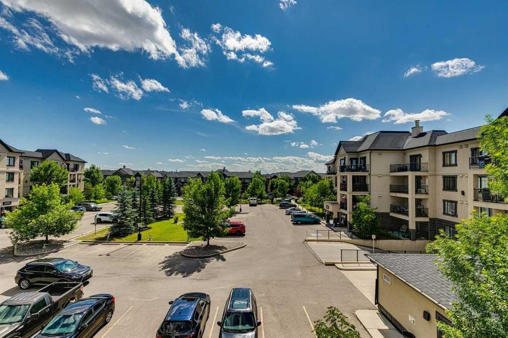 2301, 310 Mckenzie Towne Gate SE - 1 #1 - Photo 2 of 25