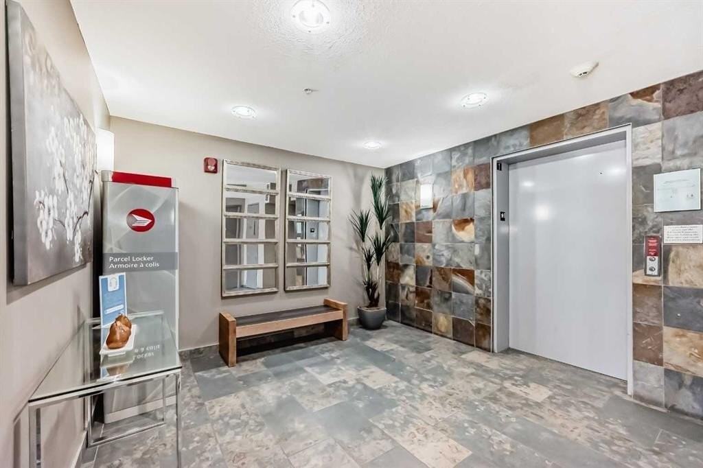 2301, 310 Mckenzie Towne Gate SE - 1 #1 - Photo 5 of 25