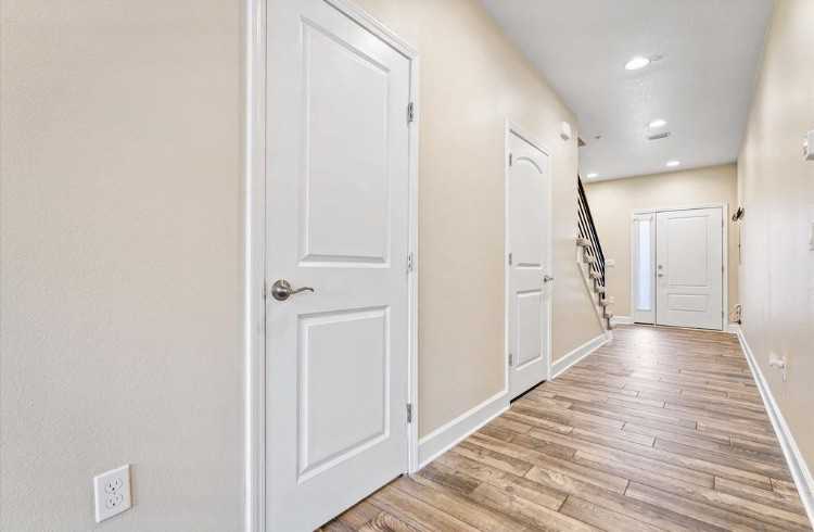 3501 Mossy Oak Villas Cir #1 - Photo 3 of 21