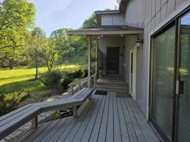 featured image of Shangrila Dr #1